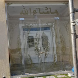 106 تركيب زجاج - فني زجاج - بالكويت 50720466 - تفصيل زجاج - زجاج سيكوريت - تركيب زجاج سيكوريت - معلم زجاج - زجاج شاور بوكس - تركيب مرايا - زجاج ومرايا - سيكوريت